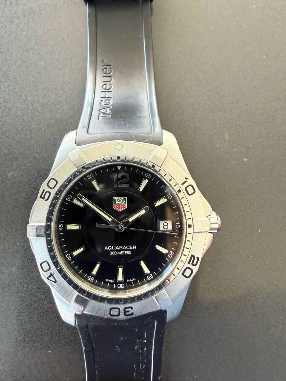 Tag Heuer Aquaracer Black Dial with Rubber + Stainless Steel Link strap included